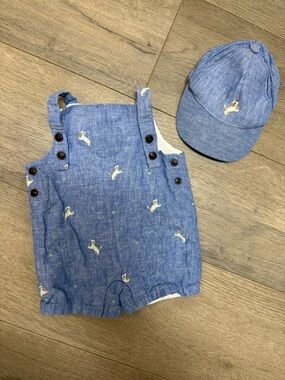 Janie and Jack Blue Chambray Baby Romper and Cap Set